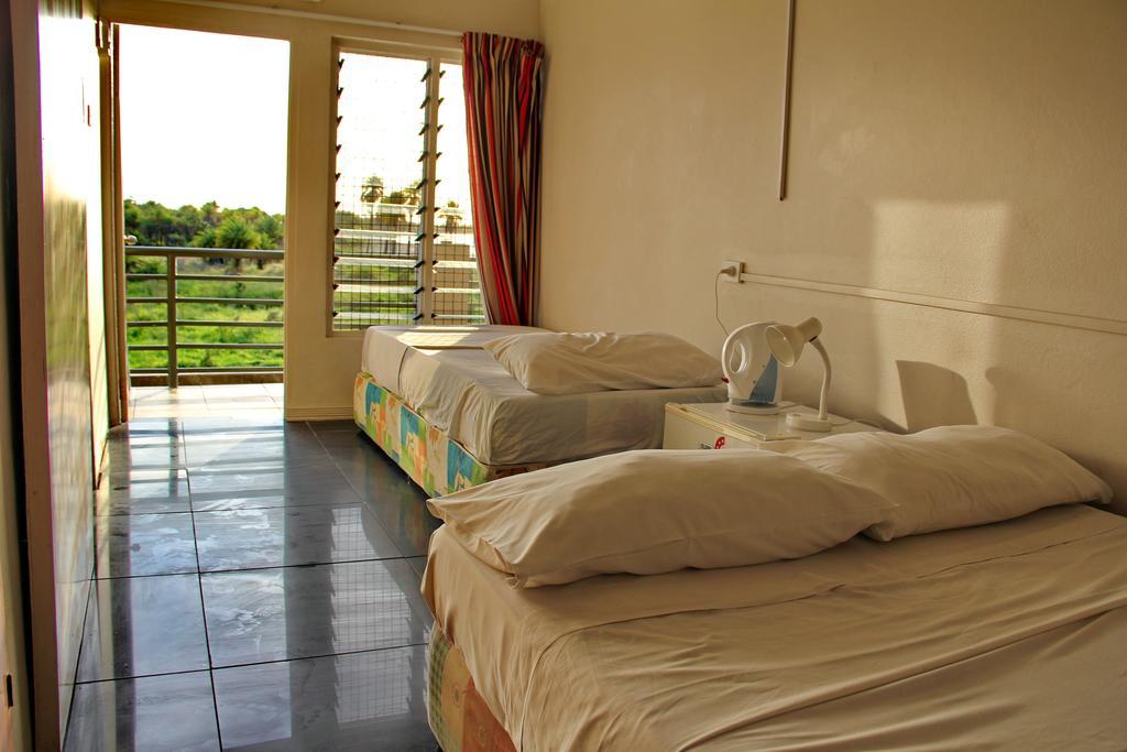 Tropic Of Capricorn Hotel Nadi Ngoại thất bức ảnh